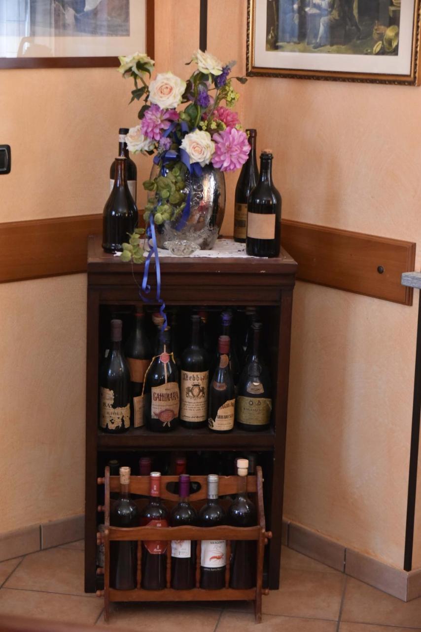 Agriturismo La Ca 'D Majin Poirino Kültér fotó