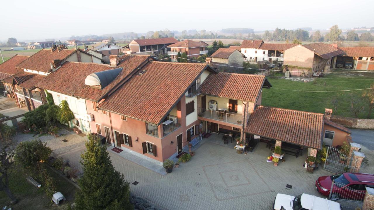 Agriturismo La Ca 'D Majin Poirino Kültér fotó