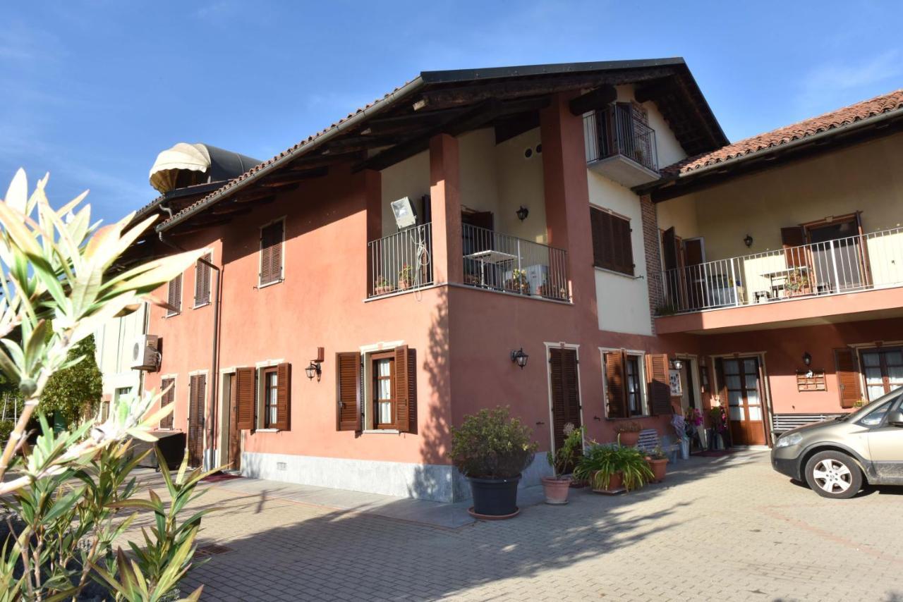 Agriturismo La Ca 'D Majin Poirino Kültér fotó